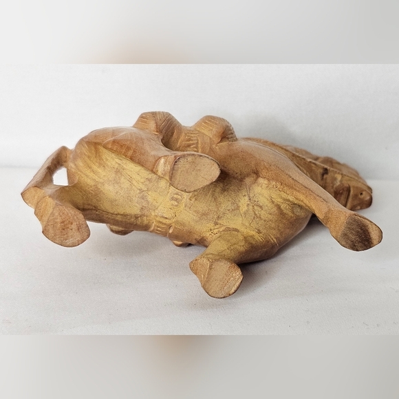 Wooden Horse Statue Hand Carved Showpiece Small Animal Sculptures for Home Decor - Picture 5 of 8